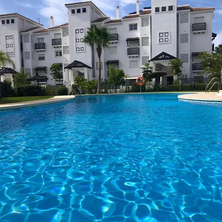 Residencial Duquesa Apartment *